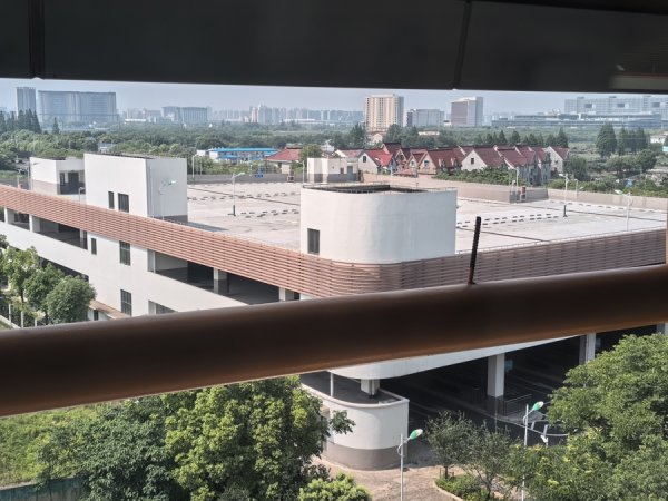 中国股票配资网 曾被夸超前，可建成3年一直闲置！11号线康新公路站P+R停车库何时启用？