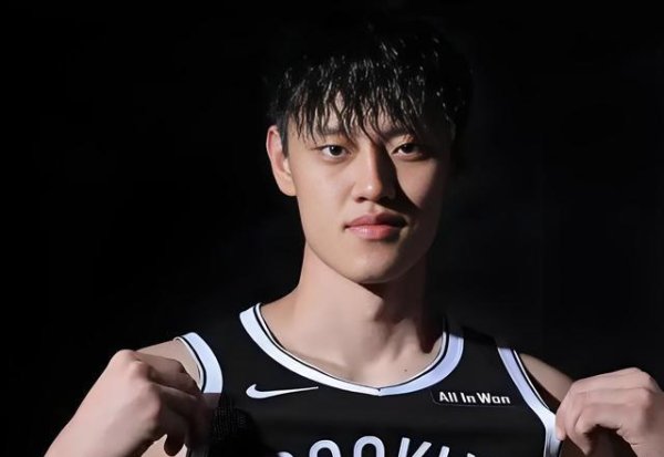 聚美策略 曾凡博若归京，搅动争冠格局 ，杜锋五上五下迎最强试金石